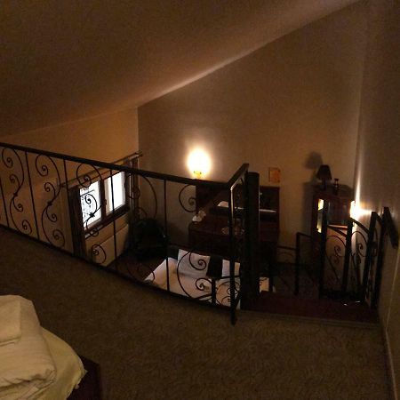 Hotel Cosmin أراد المظهر الخارجي الصورة